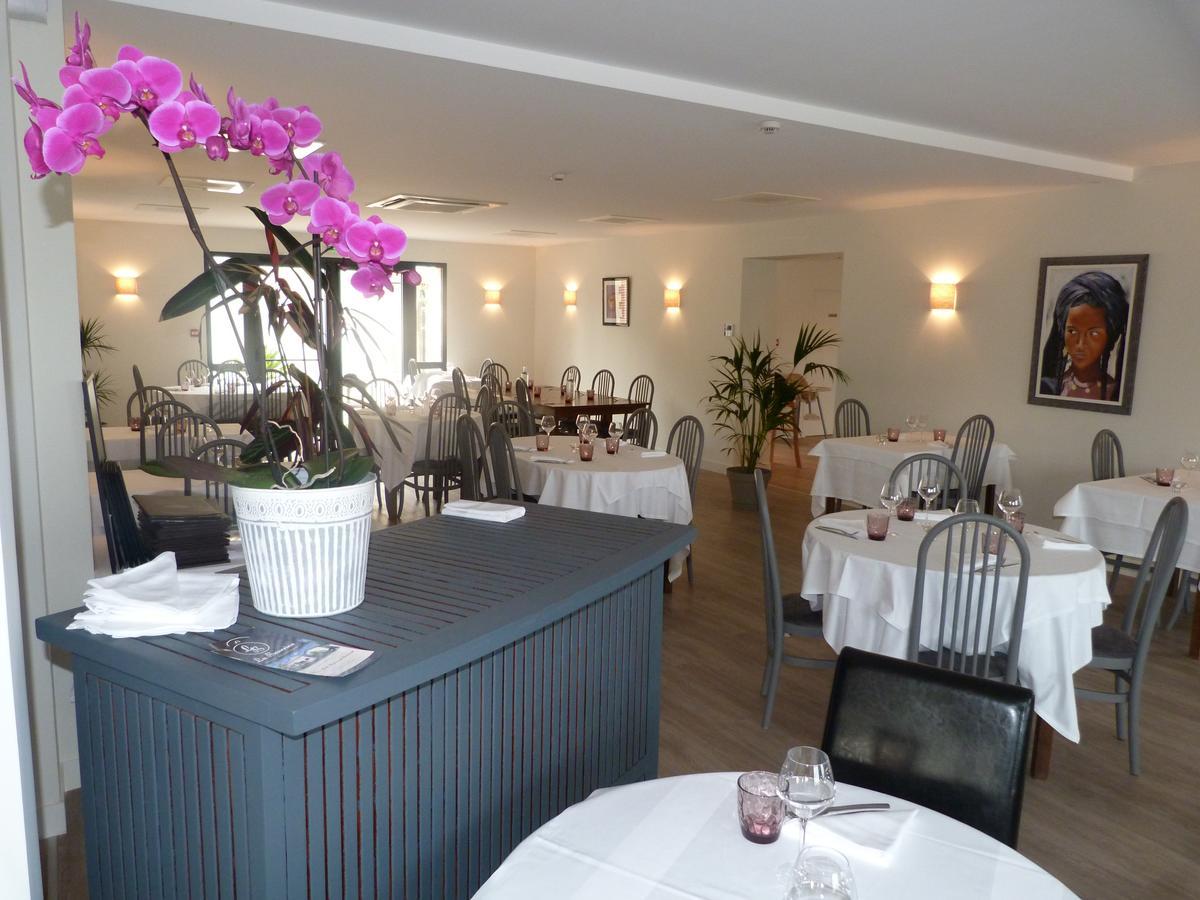 Logis La Bourrine Hotel Villeneuve-en-Retz Ngoại thất bức ảnh
