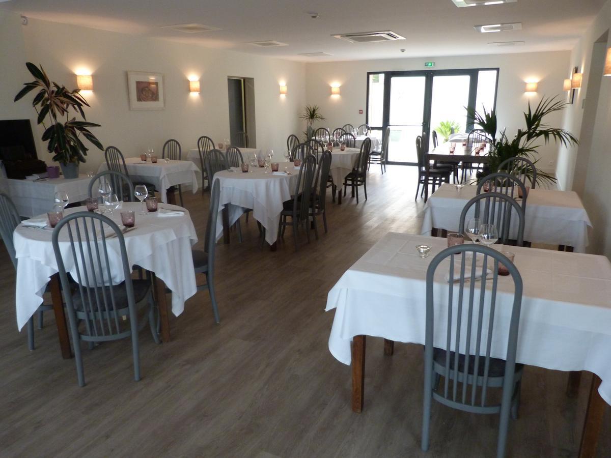 Logis La Bourrine Hotel Villeneuve-en-Retz Ngoại thất bức ảnh